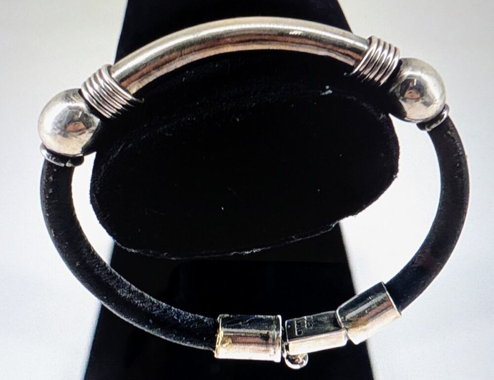Vintage 925 Sterling Silver Modernist Mexico Leather Cord 6.5" Bracelet 22.9g